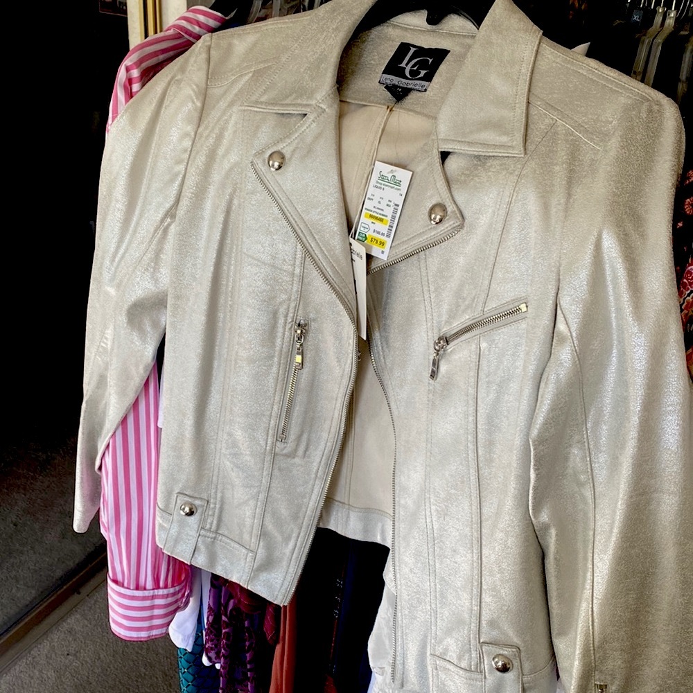 Lena Gabrielle beautiful distressed silver pleather biker jacket NWT